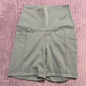 Yogalicious biker shorts